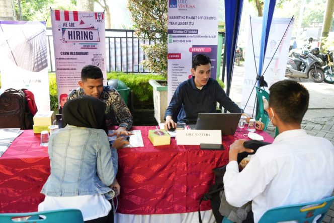 
					1165 Lowongan dari 13 Perusahaan Ternama Tersedia Dalam Job Fair Mini Pemko Medan