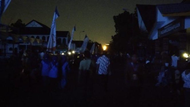 
					Pembukaan PRSU Diwarnai Mati Lampu, Pengunjung Panik Berlarian