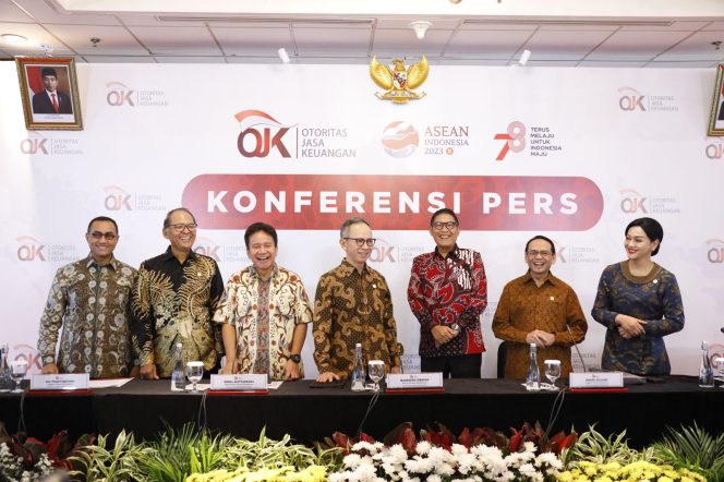 
					OJK Komitmen Perkuat Lembaga Pembiayaan & Inovasi Sektor Keuangan