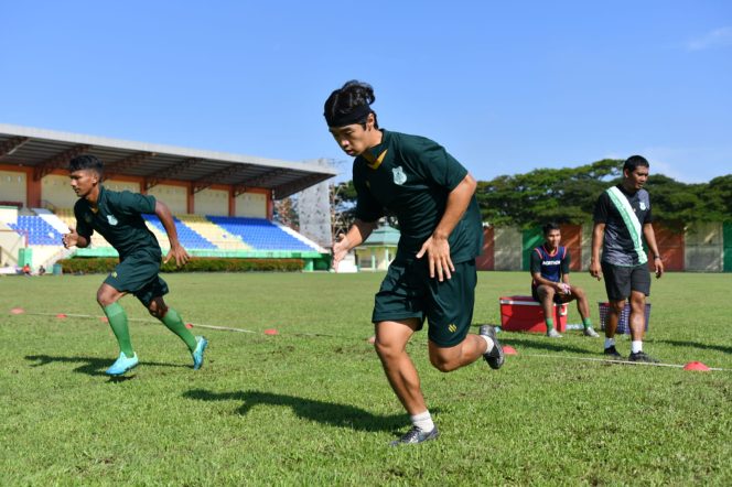 
					Matheus Souza dan Kim Jin-Sung Dipastikan Out, PSMS Medan Datangkan Bek dan Penyerang Asing