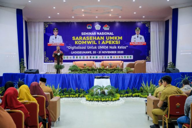 
					Seminar Nasional Saresehan UMKM, Pemko Medan Paparkan Program Pelaku Usaha Masuk Dalam e- Katalog