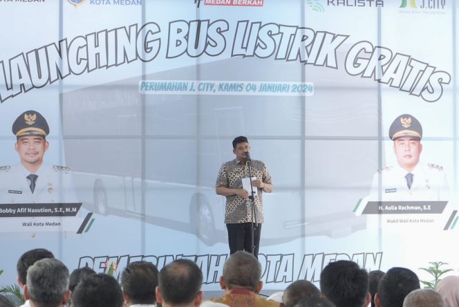 
					Wujudkan Transportasi Publik Modern Ramah Lingkungan, Bobby Nasution Luncurkan Bus Listrik Gratis