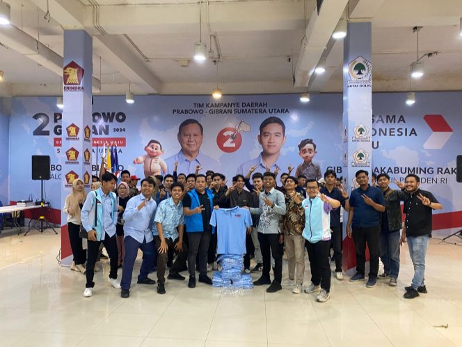 
					TKN Fanta Prabowo-Gibran Roadshow di Sumut, Jemput Suara Pemuda Demi Menang Satu Putaran