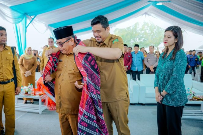 
					Belawan Sicanang Wakili Medan di Lomba Kelurahan Terbaik Provinsi Sumut 2024, Ini Kata Bobby Nasution