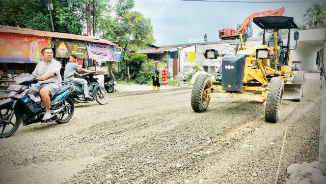 
					Jalan Danau Marsabut Mulai Diperbaiki, Warga Kesenangan