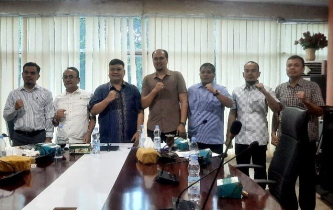 
					Raker Bersama PUD Pembangunan, Dewan Sarankan Cari Pihak Ketiga