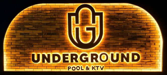 
					Underground Blok M